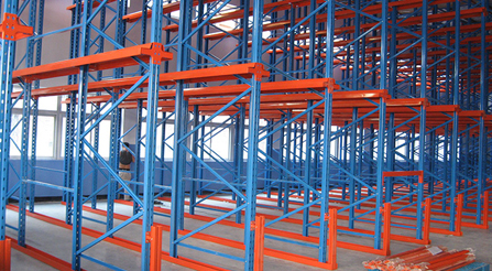 貫通式貨架優(yōu)勢展示